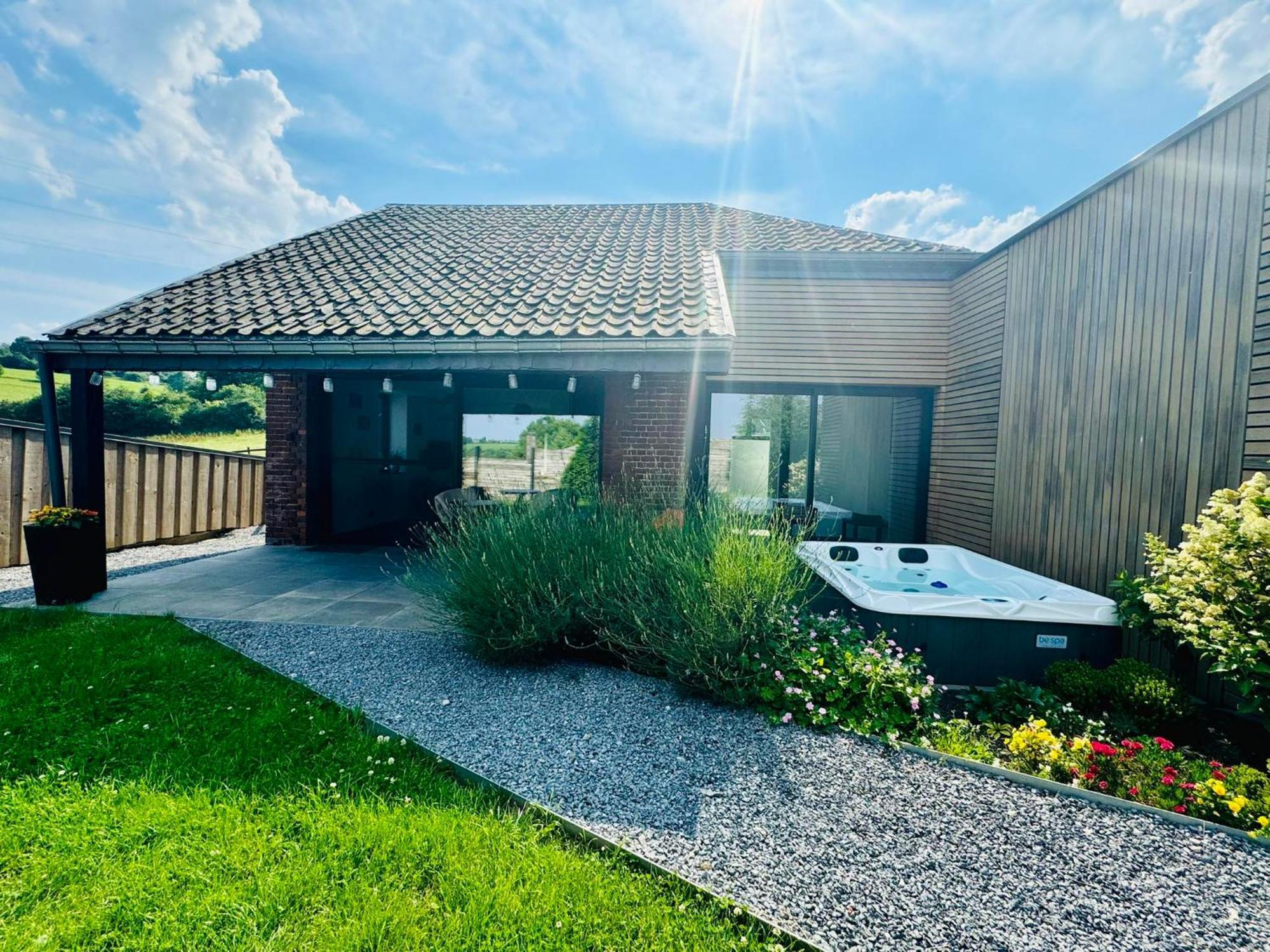 Les Gites De Bouxhmont Herve Exteriör bild
